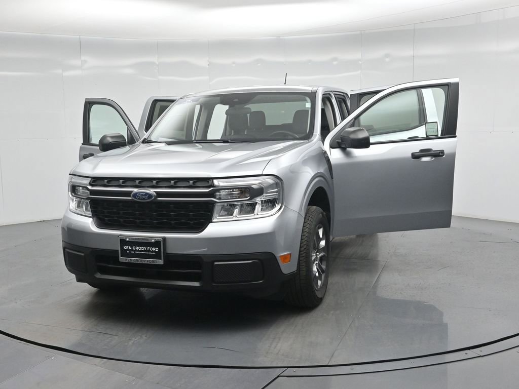 Certified 2024 Ford Maverick XLT image 32