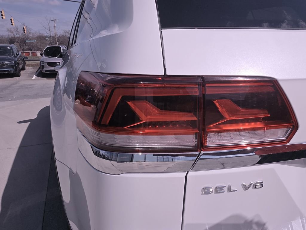 Used 2021 Volkswagen Atlas SEL image 41