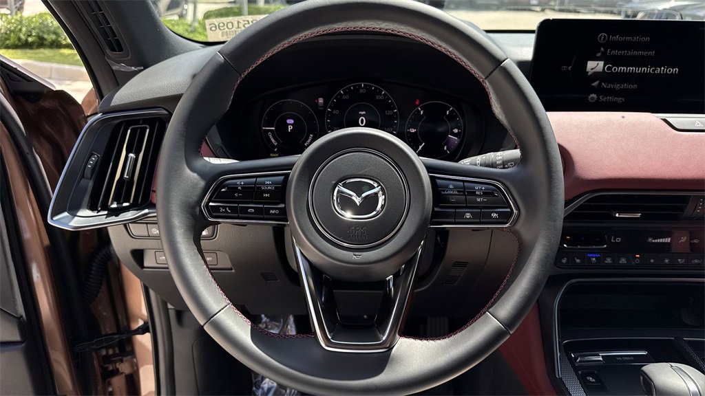 New 2025 MAZDA CX-70 Plug-In Hybrid w/ Premium Plus image 48