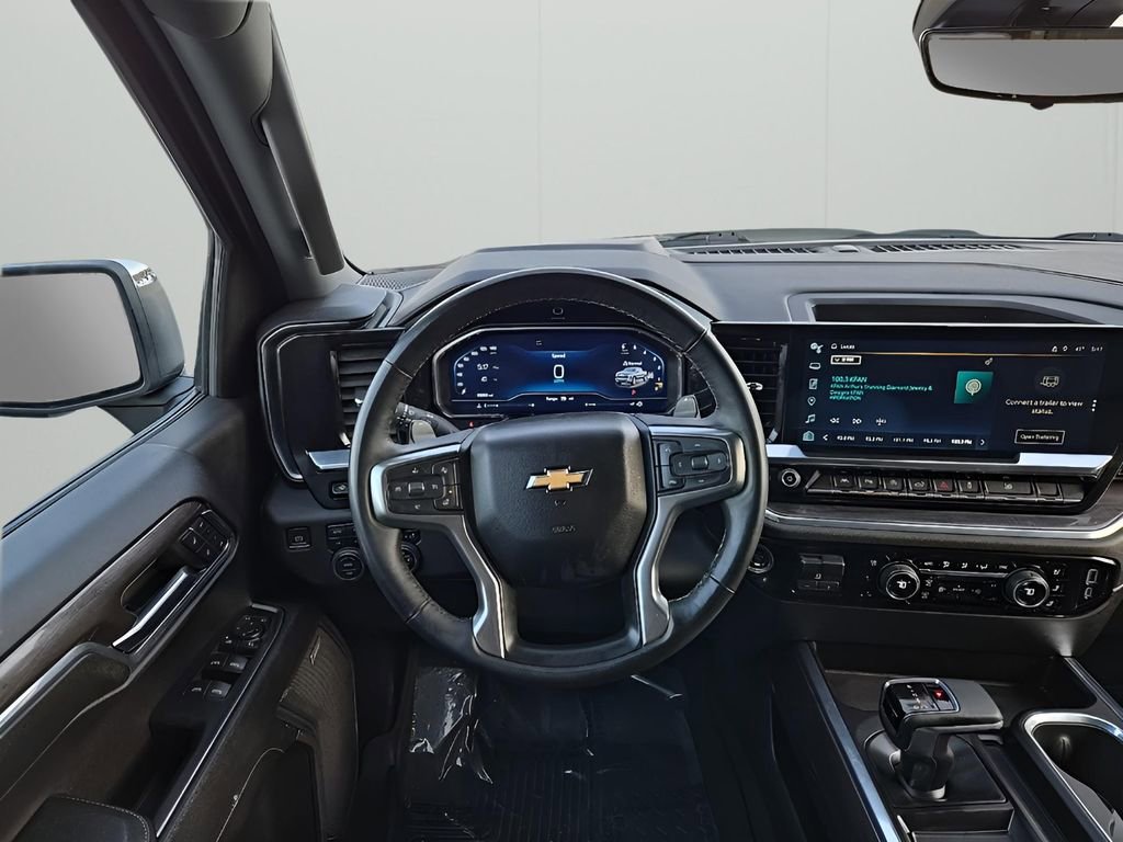Used 2024 Chevrolet Silverado 1500 LTZ w/ Technology Package image 23