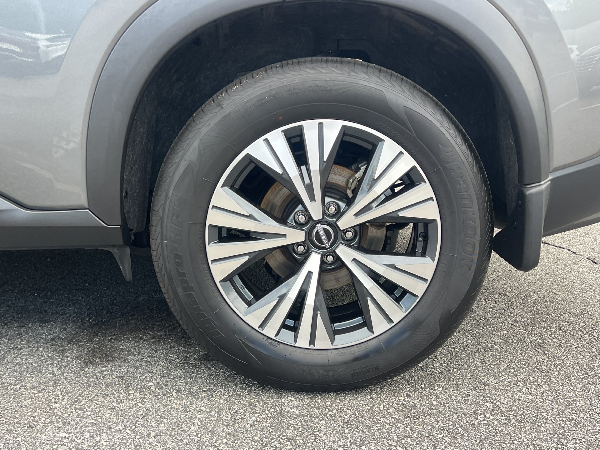 Certified 2023 Nissan Rogue SV AWD/4WD image 30
