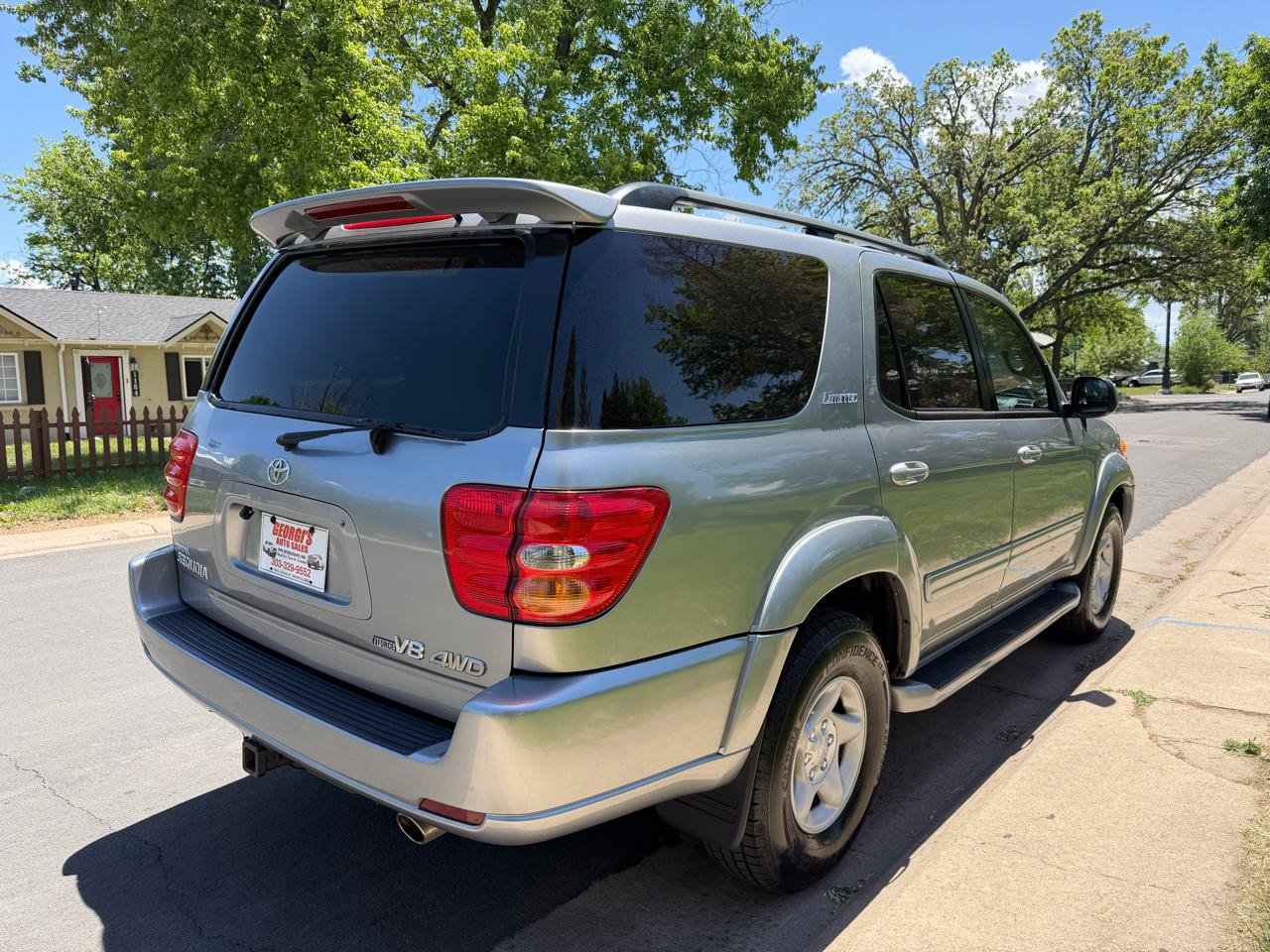 Used 2004 Toyota Sequoia Limited AWD/4WD image 5