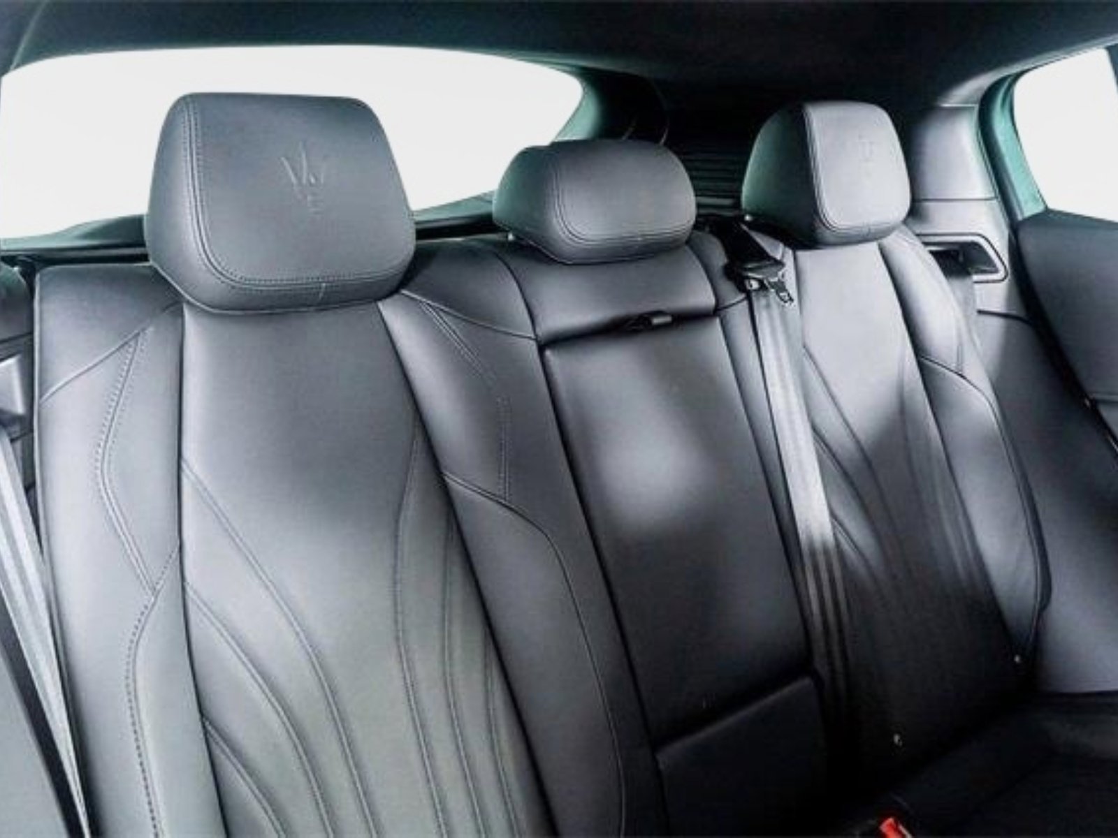 Used 2024 Maserati Grecale GT image 36