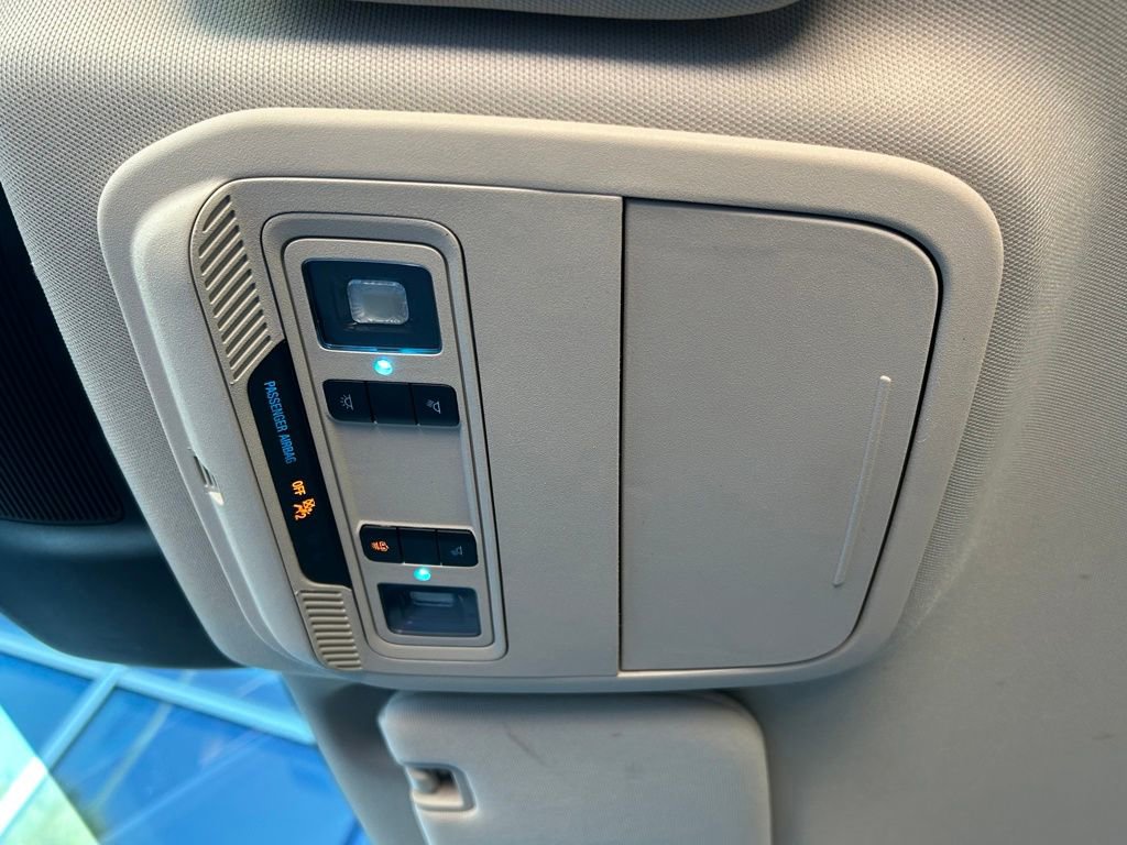 Used 2020 Ford Explorer XLT image 27