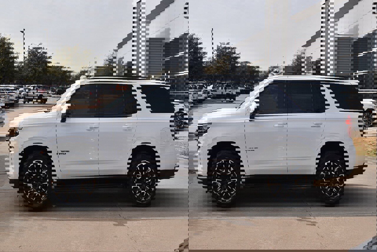 Used 2021 Chevrolet Tahoe RST w/ Luxury Package image 12