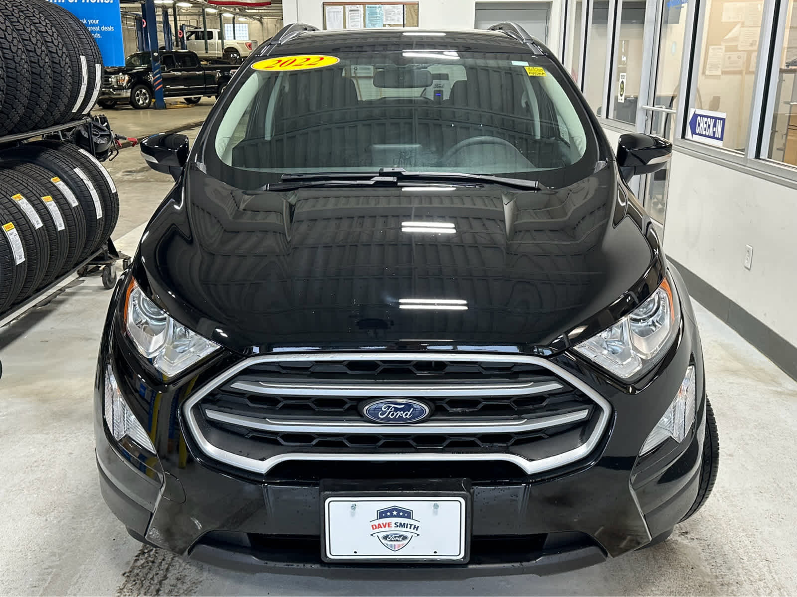 Used 2022 Ford EcoSport SE w/ SE Convenience Package image 3