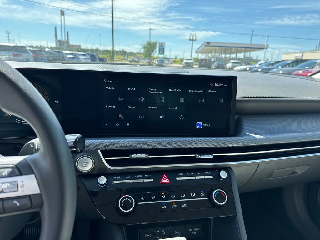 Certified 2025 Hyundai Sonata SE image 17