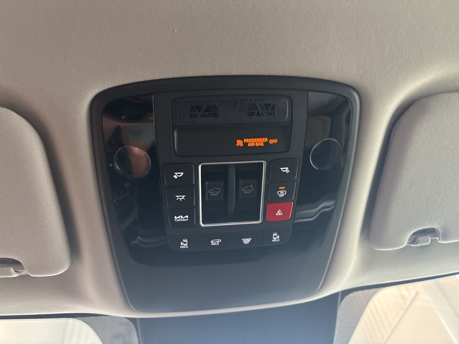 New 2025 Kia Carnival SX image 29