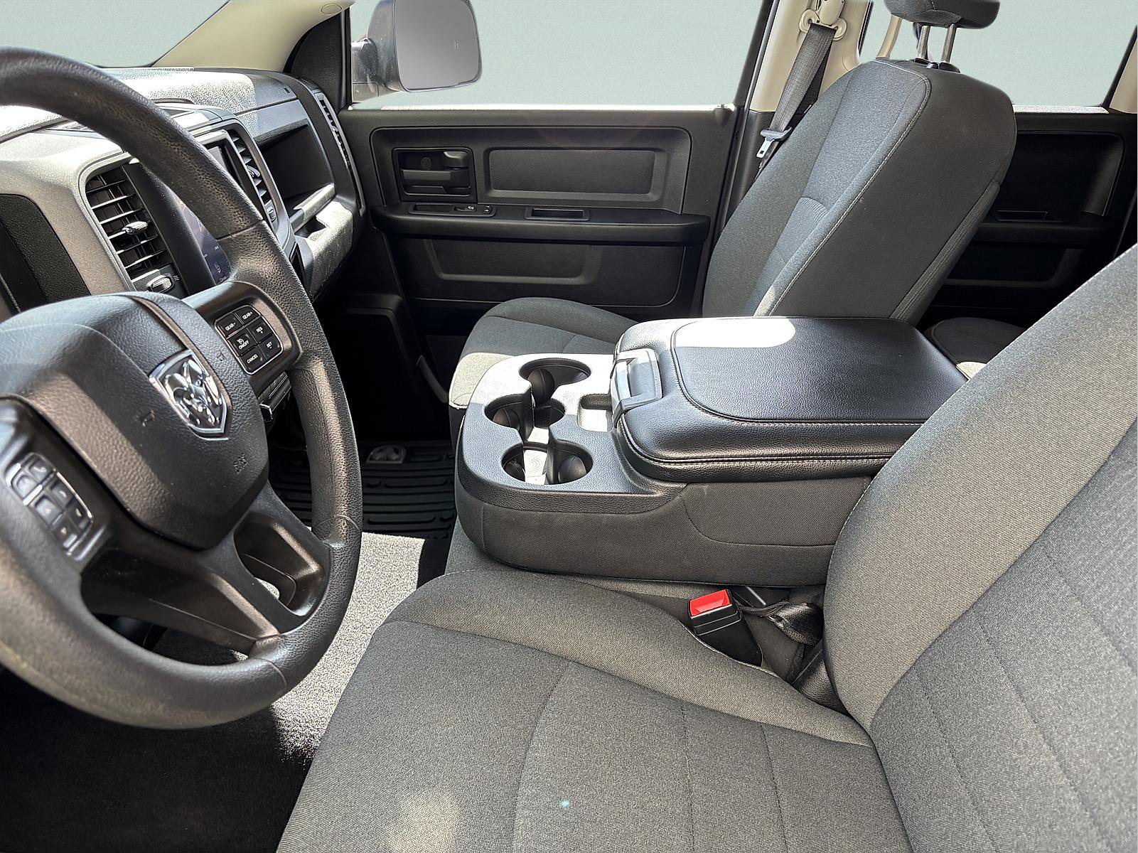 Used 2021 RAM 1500 Express image 17