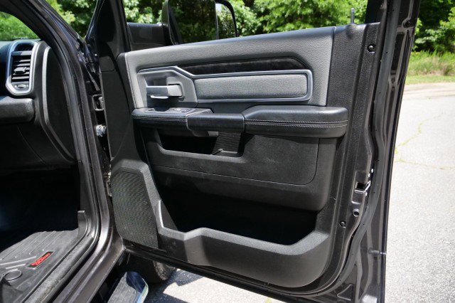 Used 2022 RAM 2500 Big Horn AWD/4WD image 38