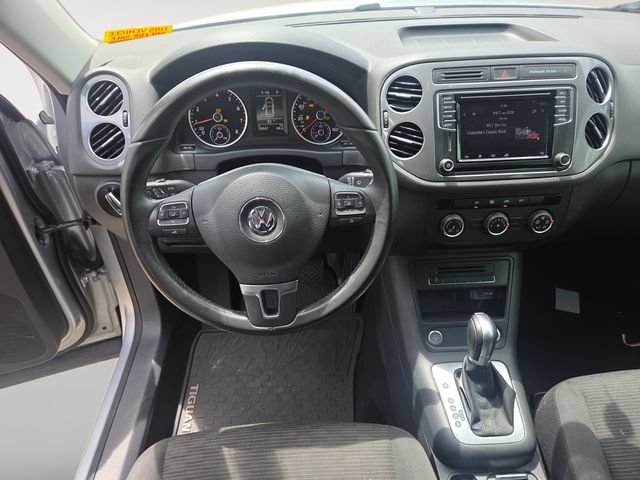 Used 2017 Volkswagen Tiguan Limited w/ Premium Package FWD image 10