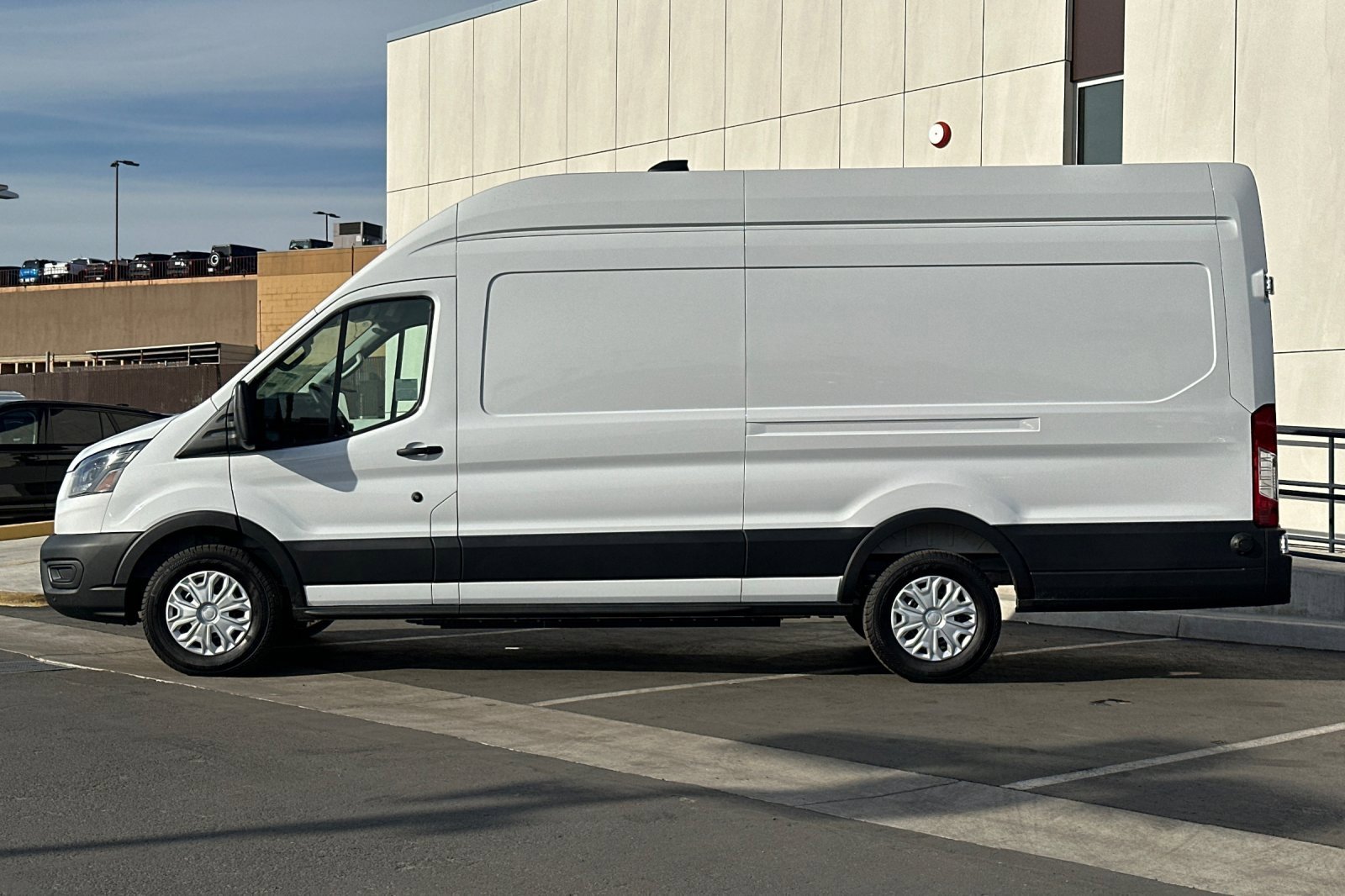 New 2026 Ford E-Transit 148 High Roof Extended image 6