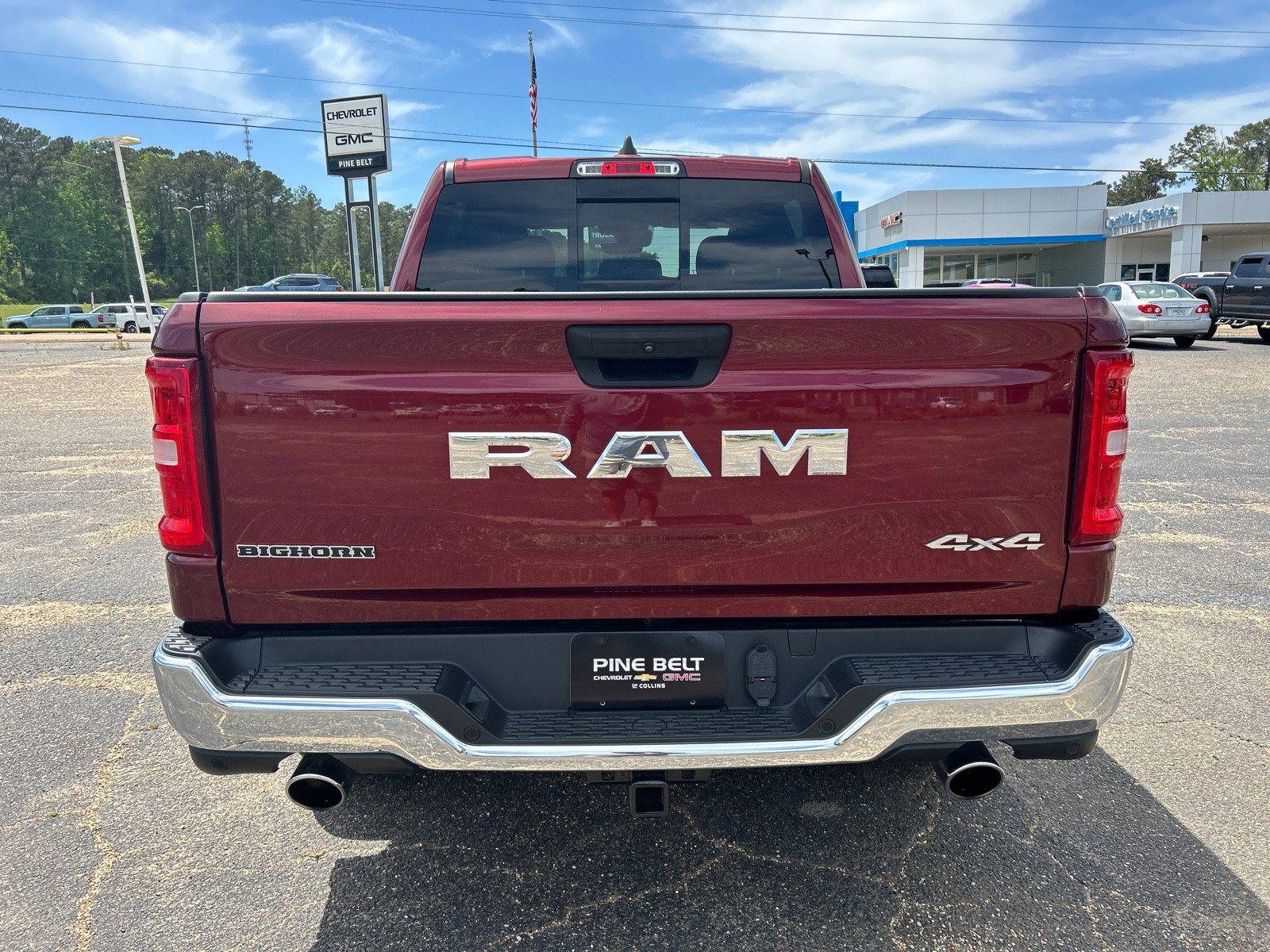 Used 2025 RAM 1500 Big Horn AWD/4WD image 9