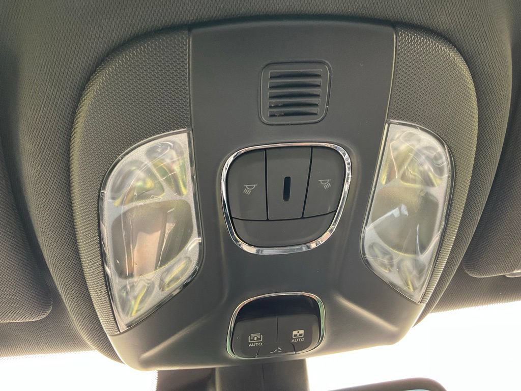 Used 2022 Jeep Compass High Altitude AWD/4WD image 24