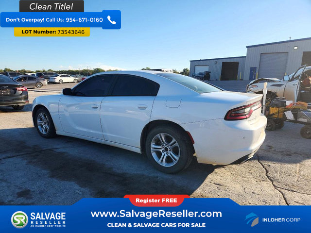 Used 2015 Dodge Charger SE w/ Popular Equipment Group RWD image 3