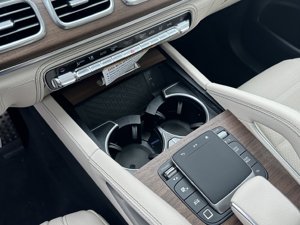 New 2026 Mercedes-Benz GLS 450 4MATIC image 33