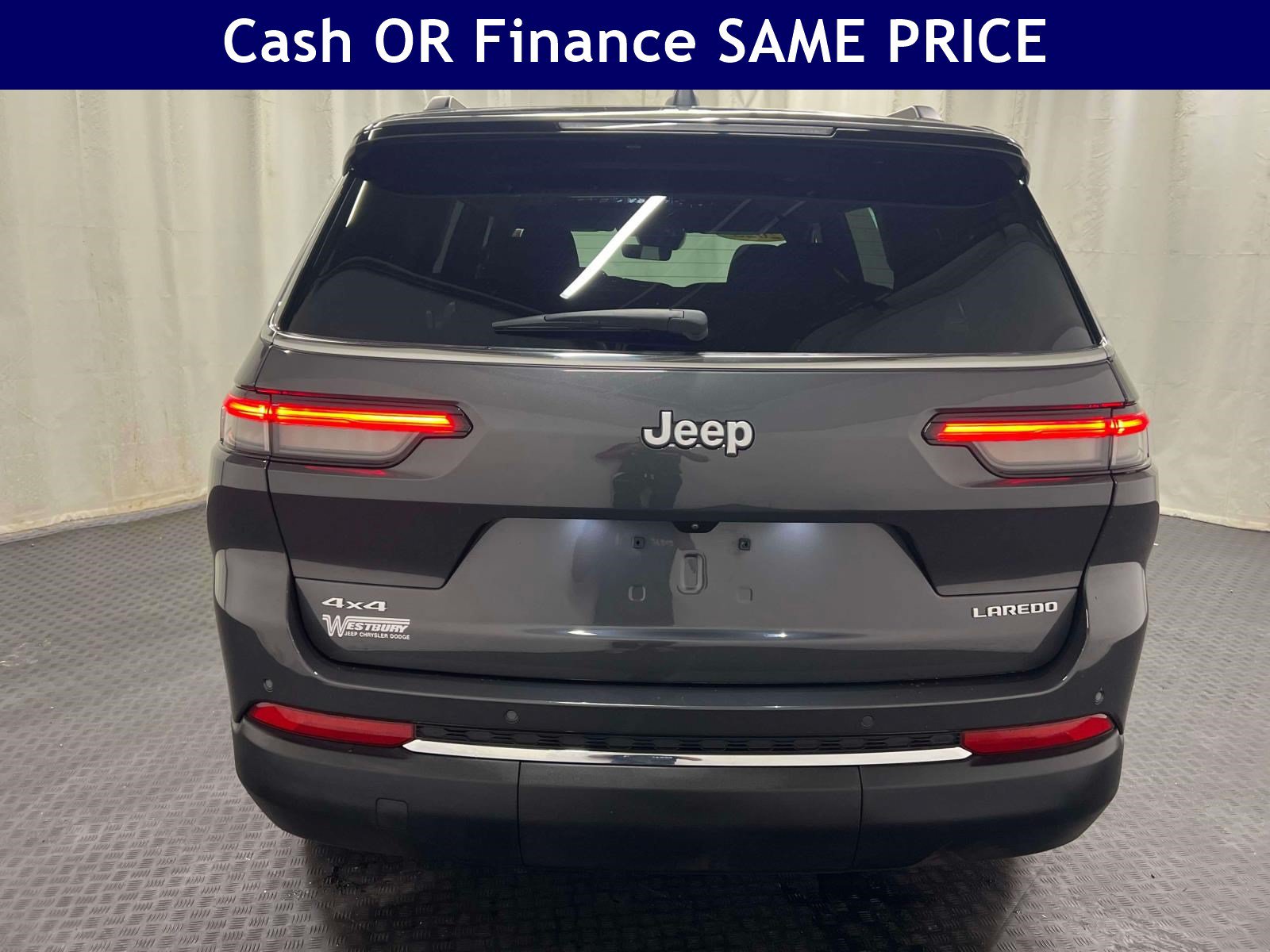 Used 2025 Jeep Grand Cherokee L Laredo w/ Luxury Tech Group I AWD/4WD image 9