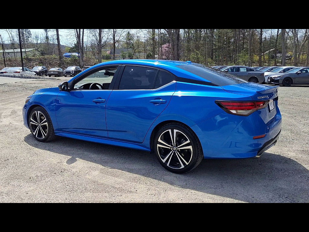 Used 2021 Nissan Sentra SR FWD image 6