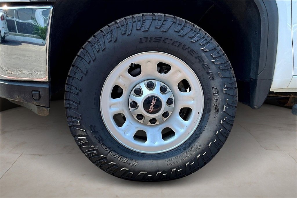 Used 2023 GMC Sierra 3500 Pro w/ Convenience Package image 34