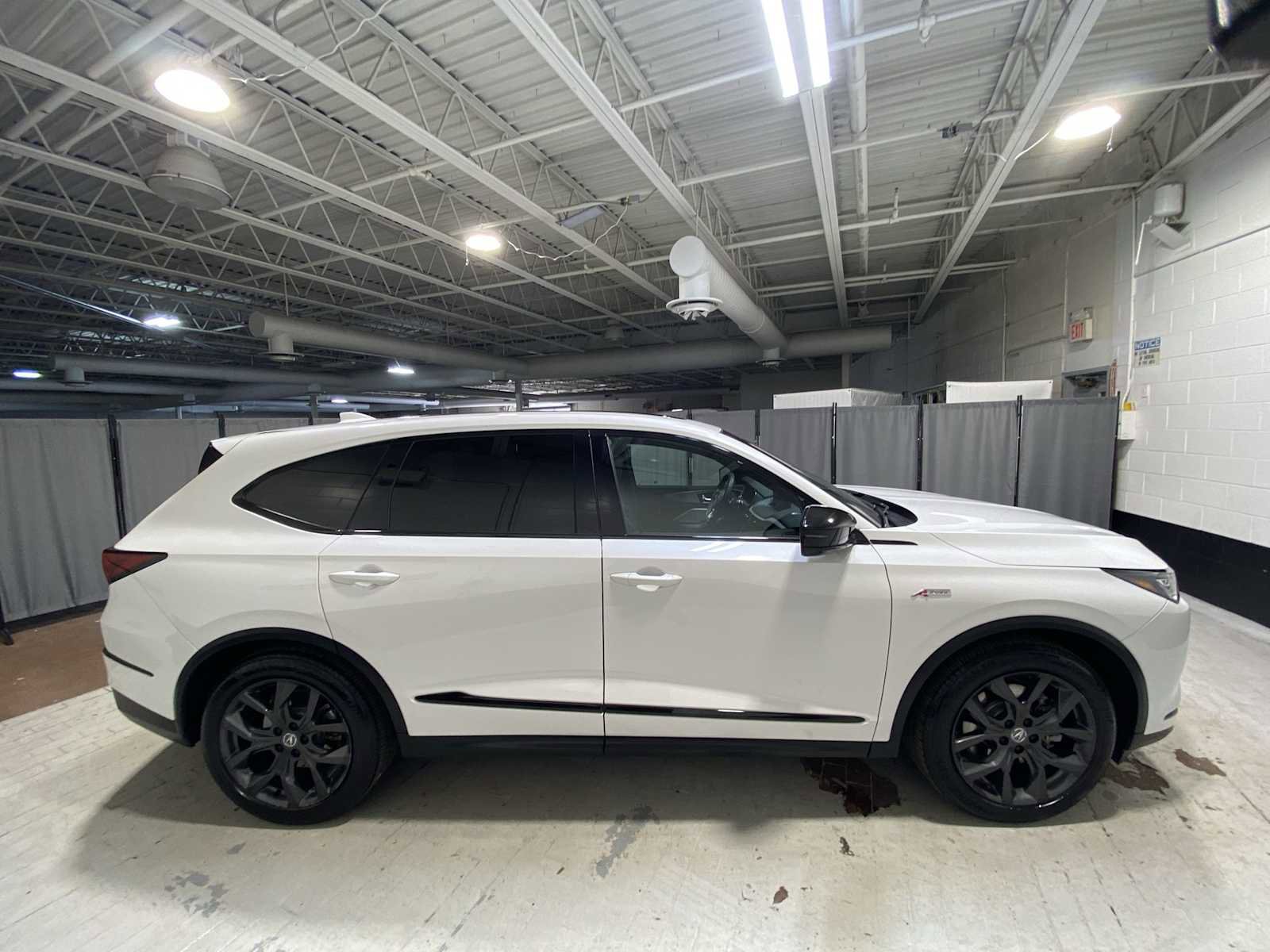 Certified 2023 Acura MDX A-Spec image 27