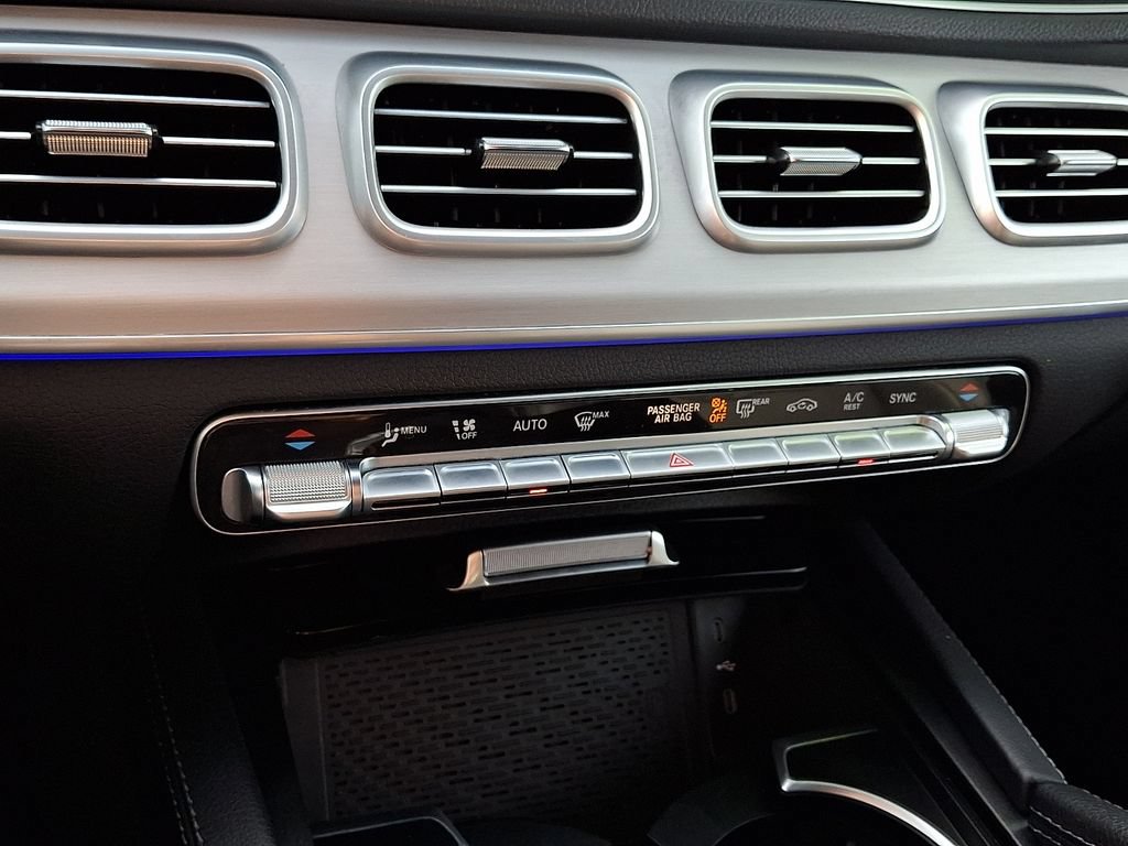 Used 2025 Mercedes-Benz GLE 350 4MATIC image 18