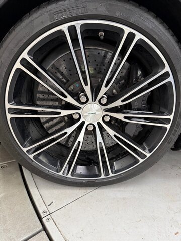 Used 2012 Aston Martin Virage Volante image 39