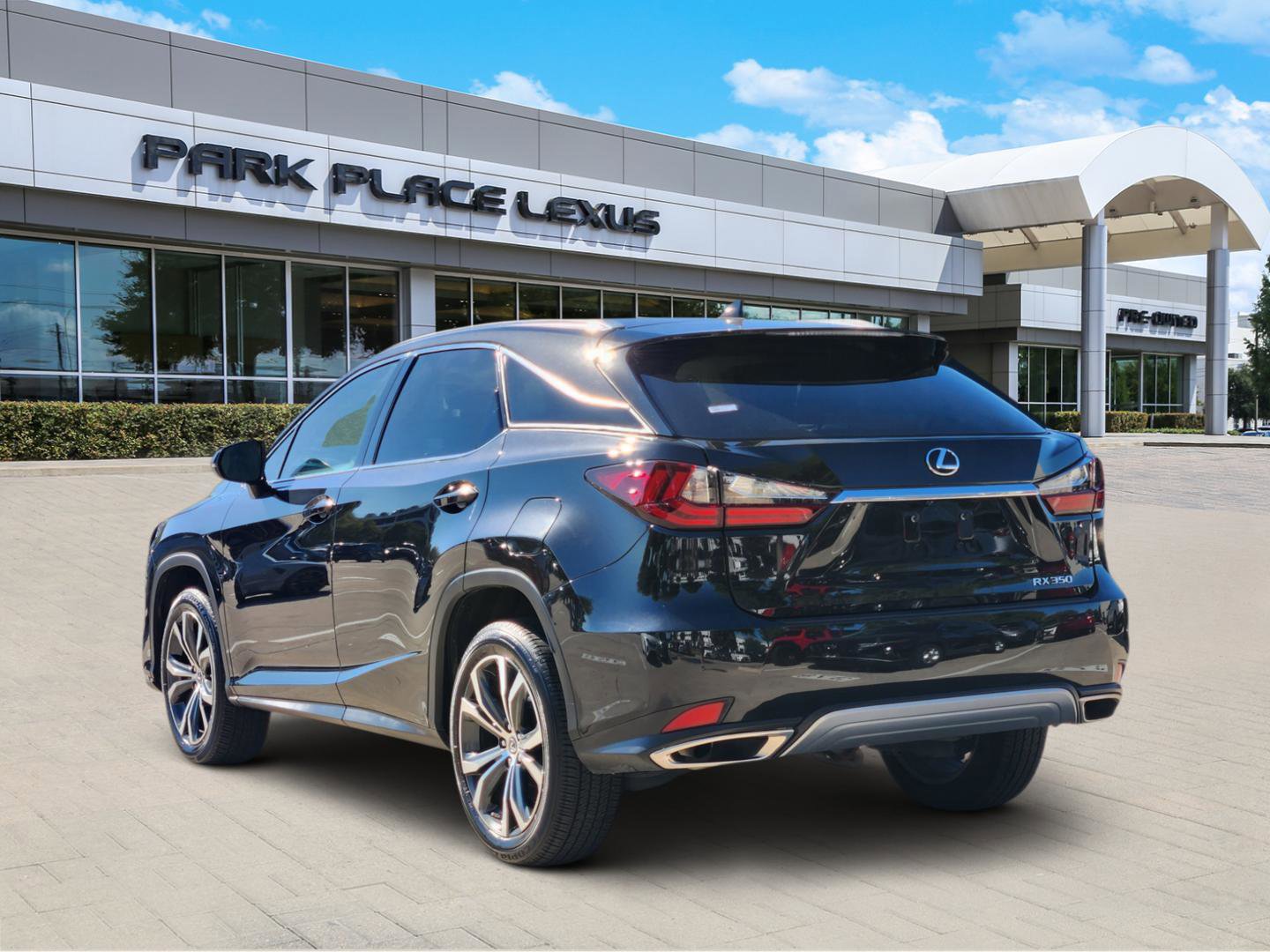 Used 2022 Lexus RX 350 FWD w/ Premium Package image 4