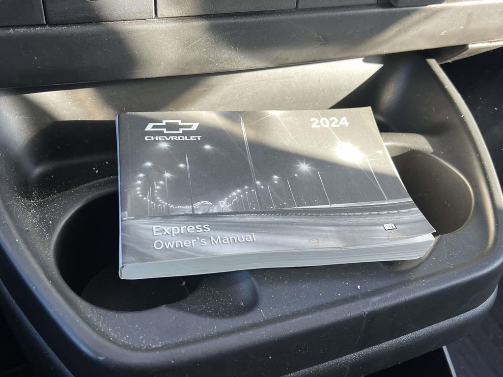 Used 2024 Chevrolet Express 2500 w/ Driver Convenience Package image 24