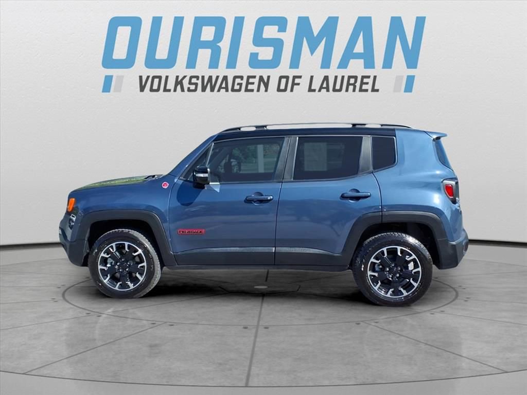 Used 2023 Jeep Renegade Trailhawk image 6
