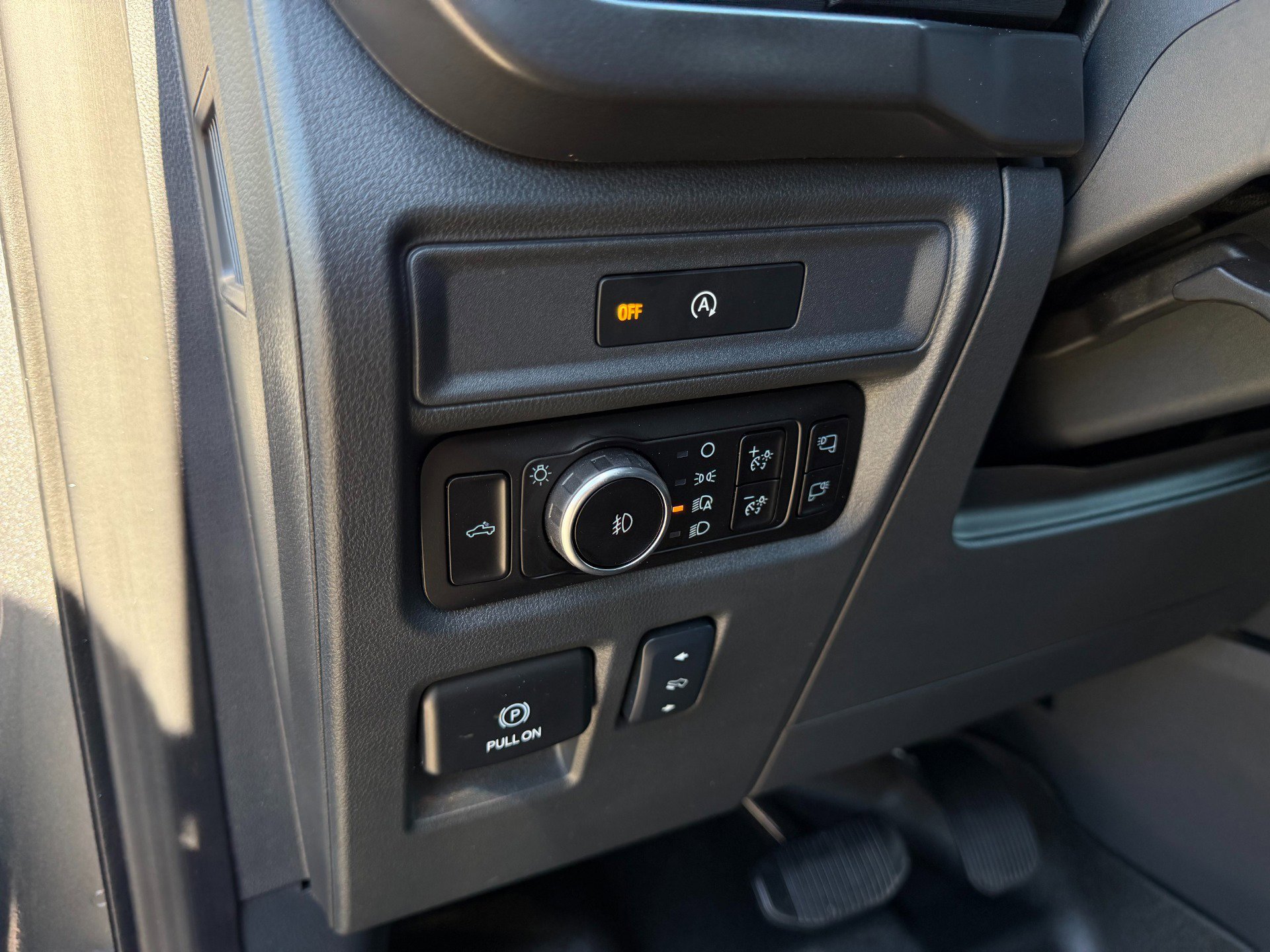 Used 2025 Ford F150 Tremor w/ Bed Utility Package image 9