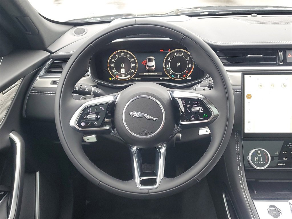 New 2025 Jaguar F-PACE R-Dynamic S image 29