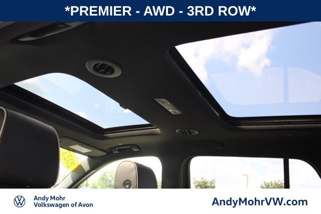 Used 2023 Chevrolet Traverse Premier w/ Redline Edition AWD/4WD image 30