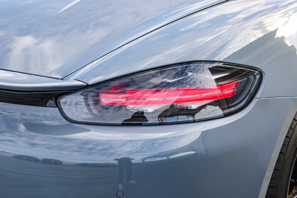 Used 2024 Porsche 718 Boxster S RWD image 10