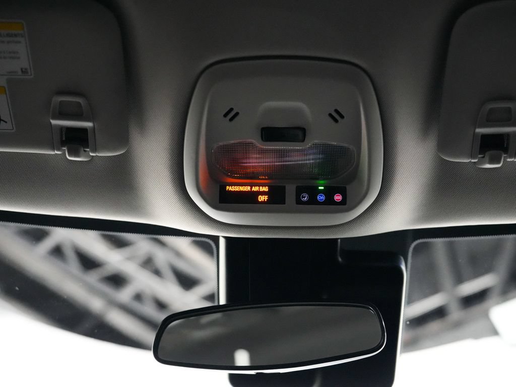Used 2025 Chevrolet Trax LT w/ Driver Confidence Package FWD image 36