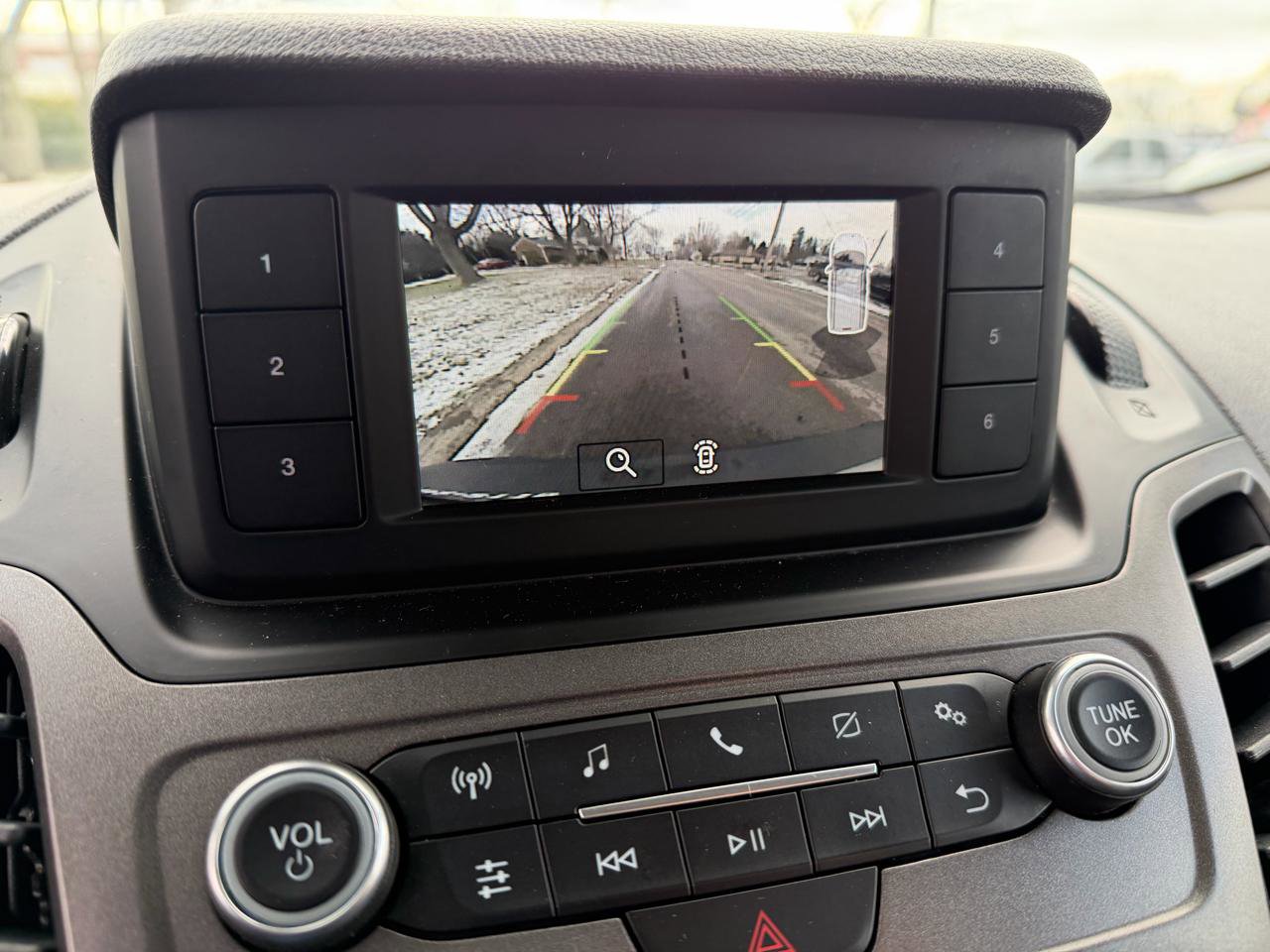Used 2022 Ford Transit Connect XL image 39