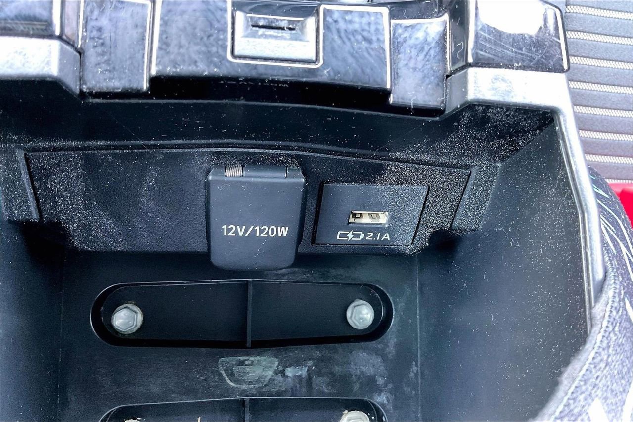 Used 2020 Toyota Corolla XSE image 18