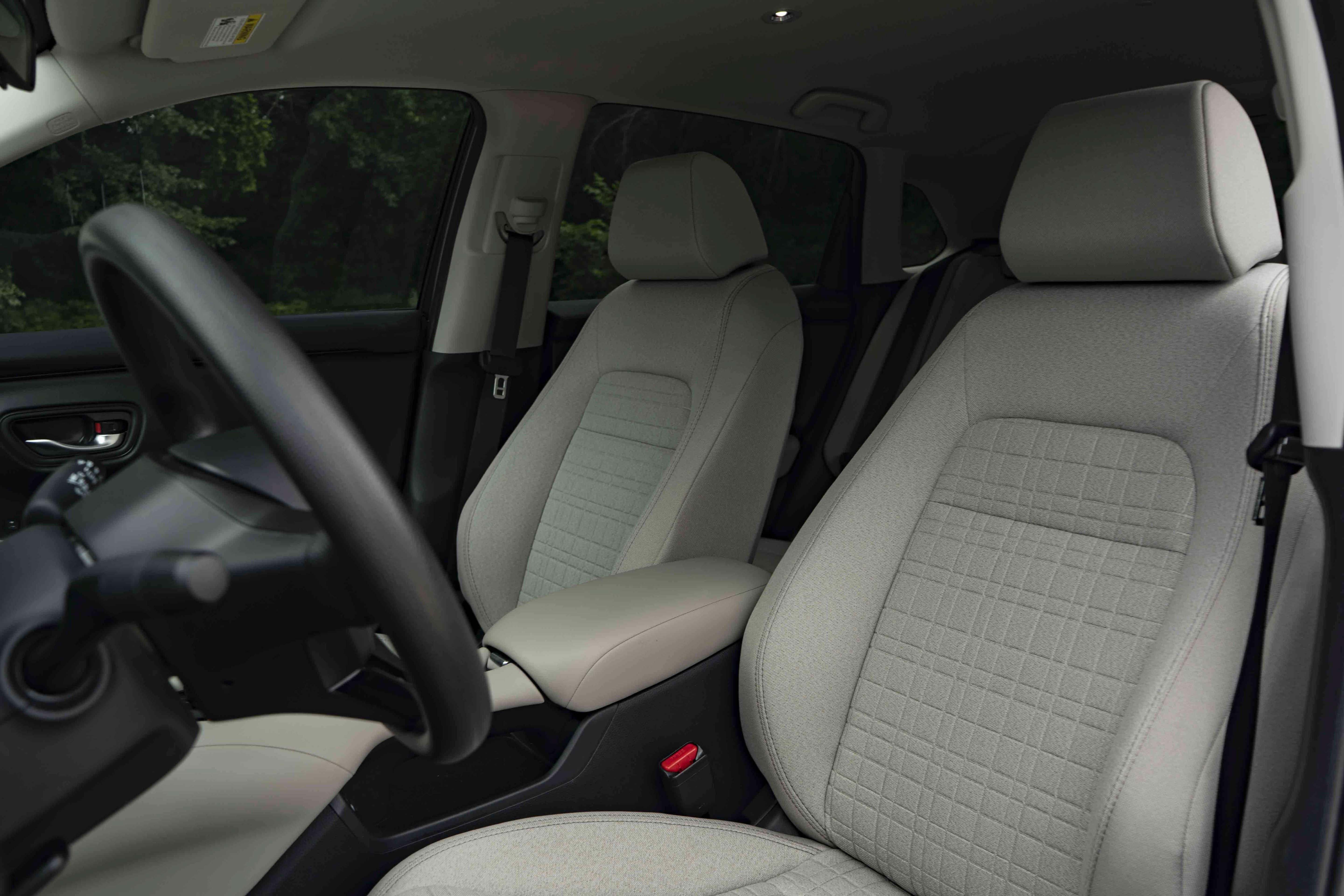 Certified 2026 Honda HR-V LX image 17