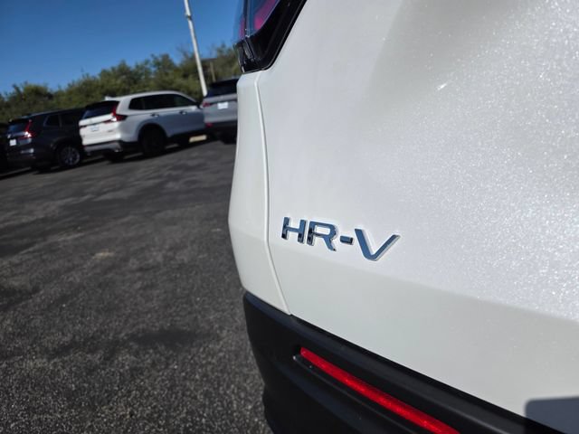 New 2027 Honda HR-V LX image 11