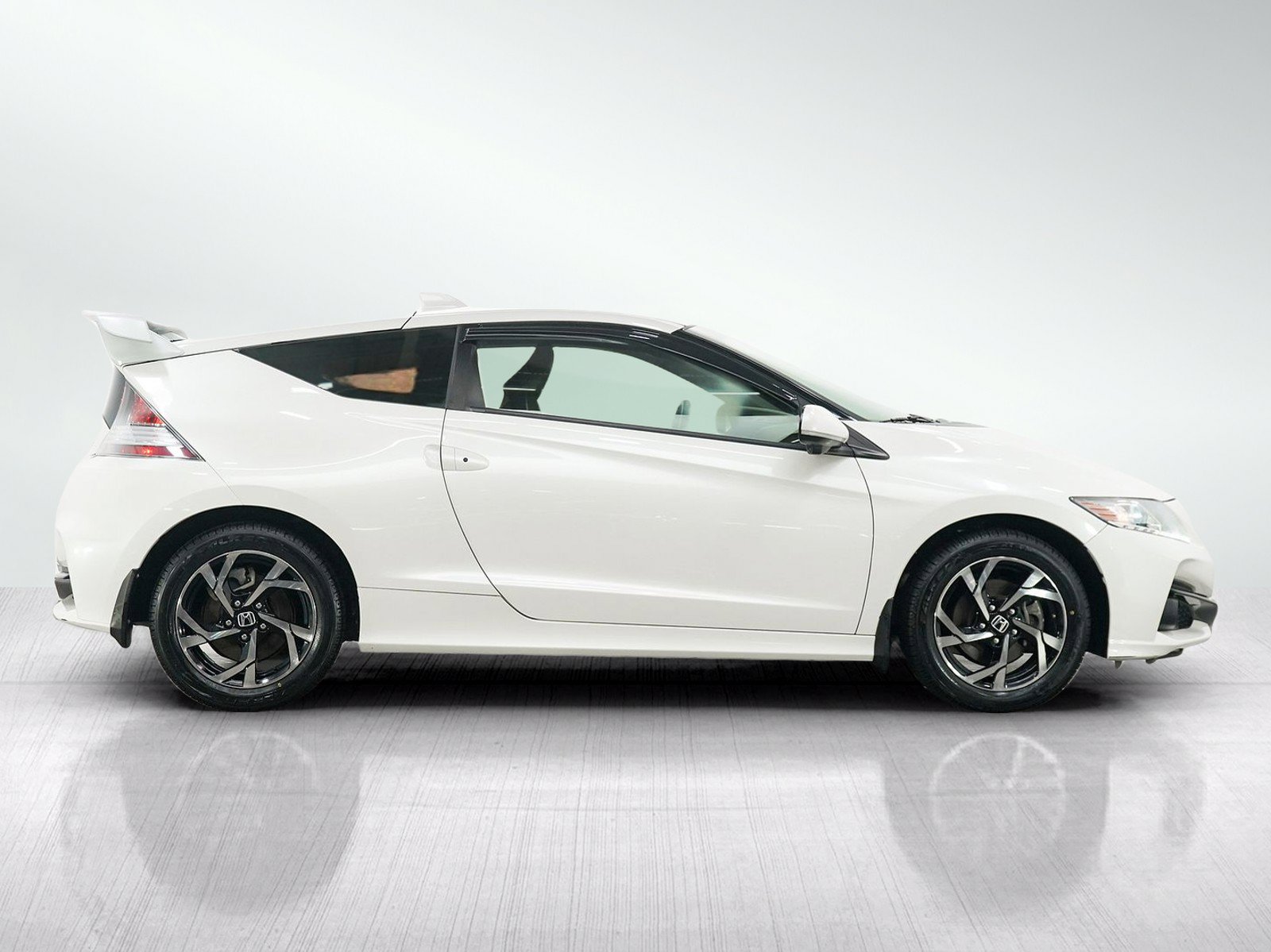Used 2016 Honda CR-Z EX image 6