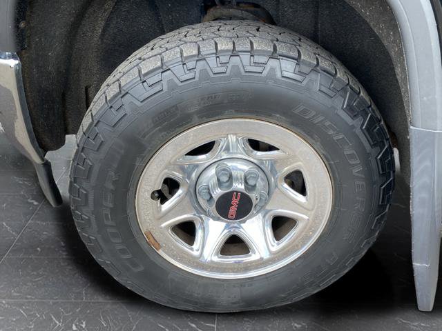 Used 2015 GMC Sierra 1500 4x4 Crew Cab image 32