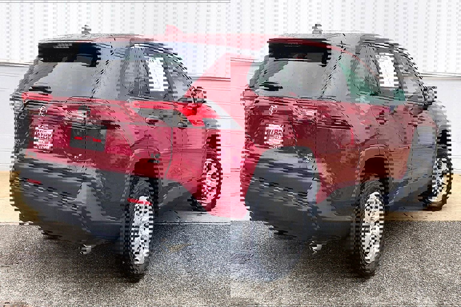 Used 2025 Toyota RAV4 LE image 17