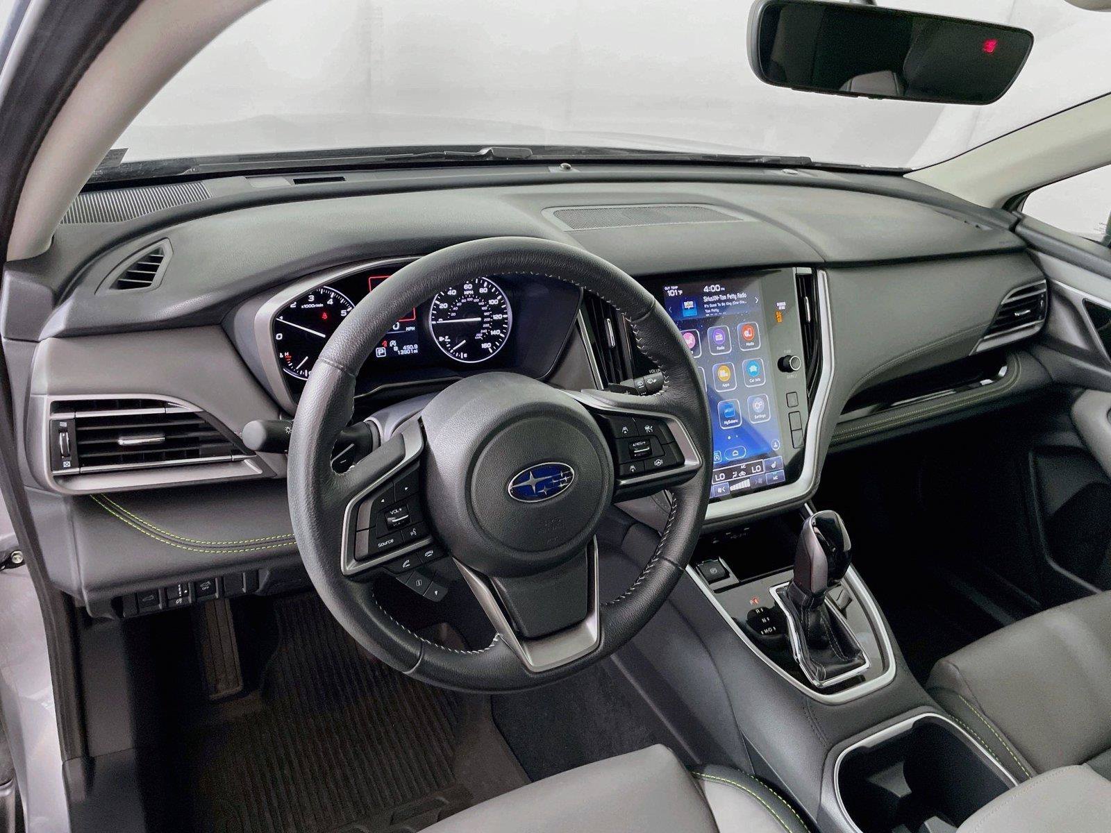 Used 2020 Subaru Outback Onyx Edition XT w/ Popular Package #2 AWD/4WD image 12