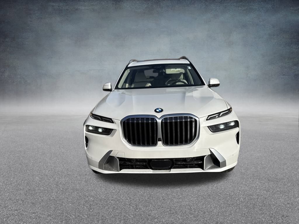 New 2026 BMW X7 xDrive40i image 8