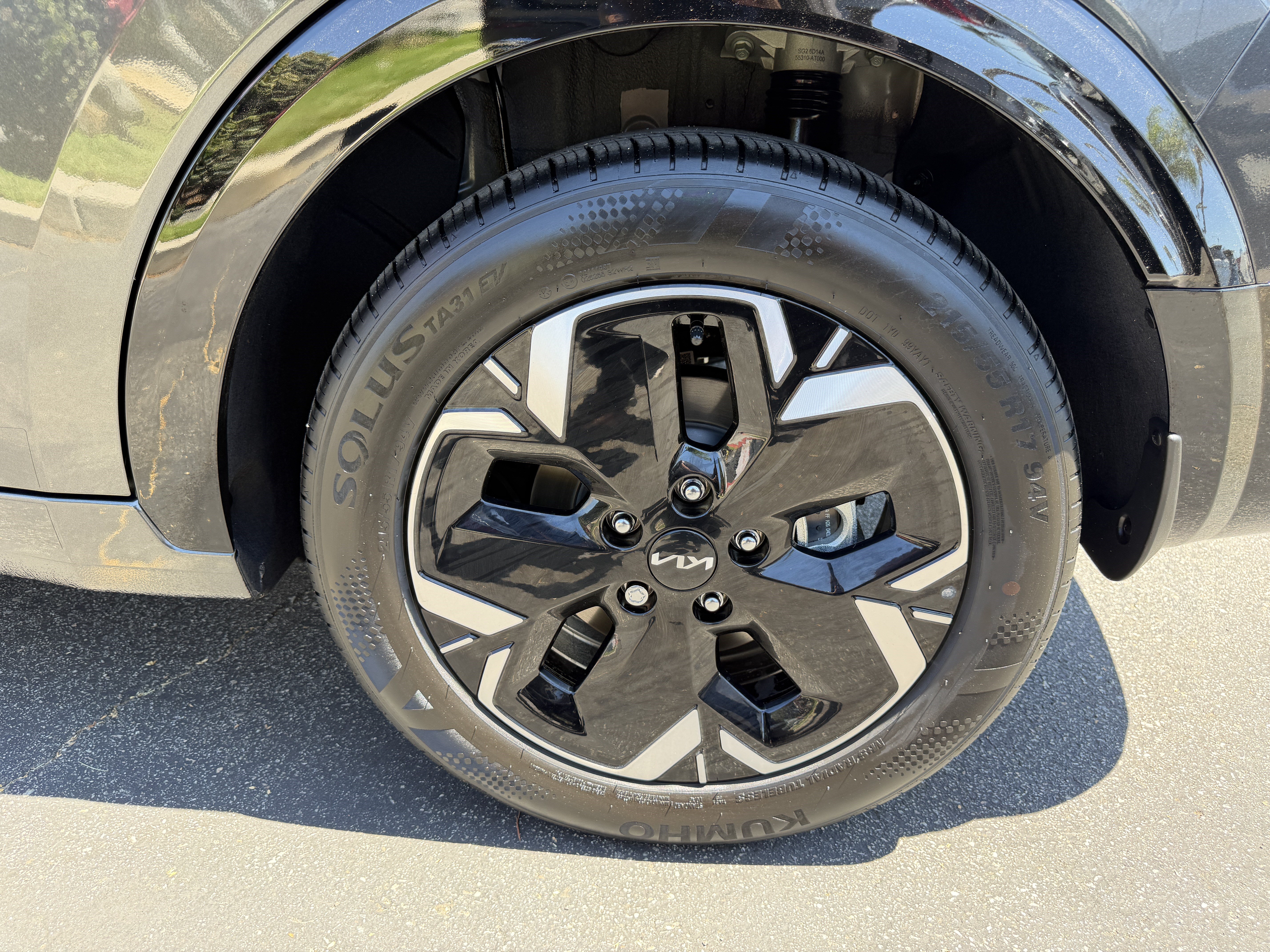 Certified 2026 Kia Niro Wind w/ Wind Preserve Package FWD image 11