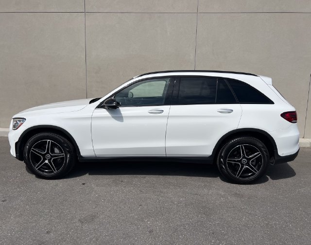 Used 2021 Mercedes-Benz GLC 300 4MATIC image 4