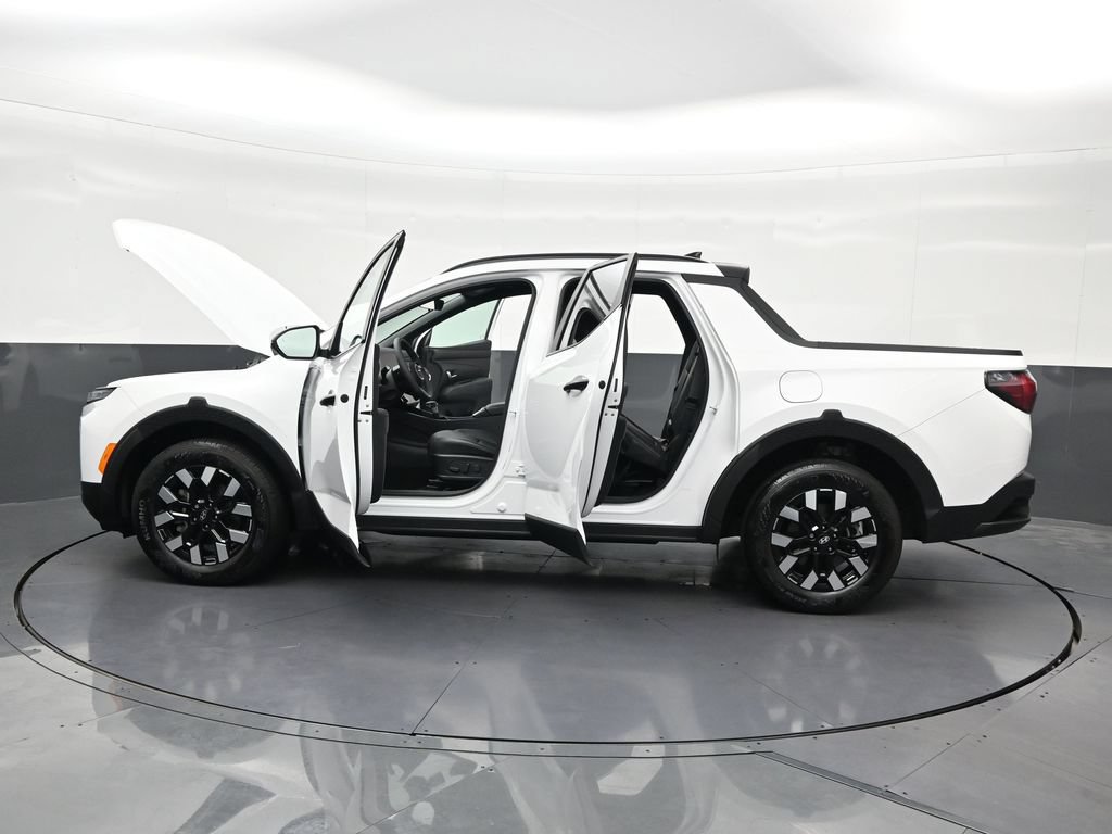 Used 2025 Hyundai Santa Cruz SEL FWD image 33