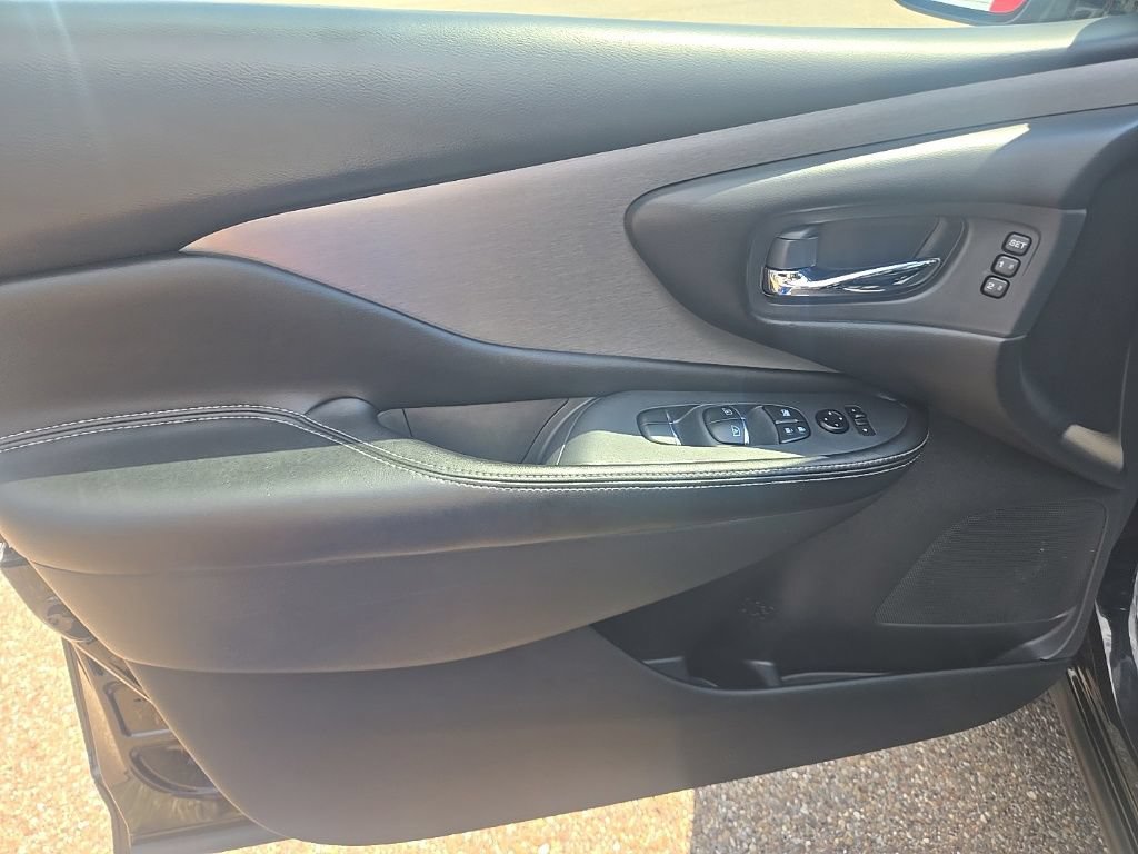 Used 2021 Nissan Murano SL AWD/4WD image 11