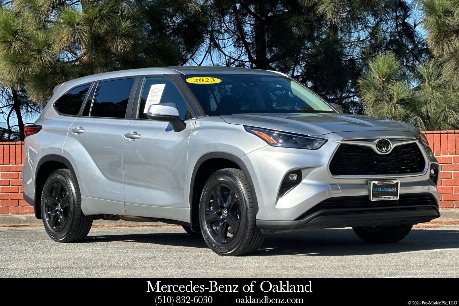 Used 2023 Toyota Highlander LE