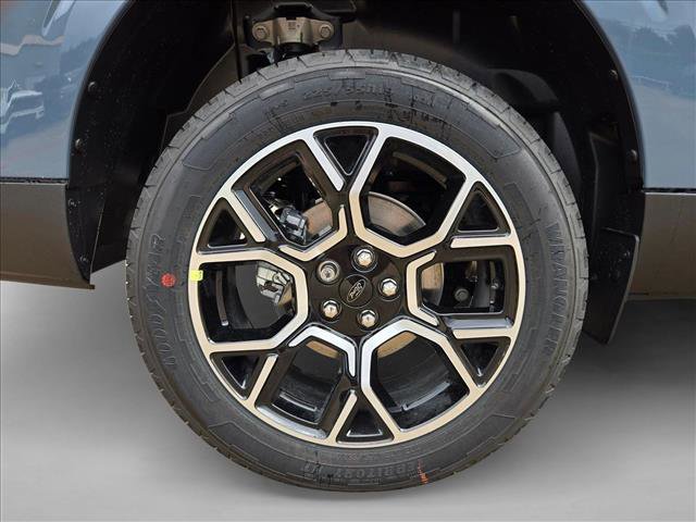 New 2026 Ford Maverick Lariat w/ 4K Tow Package image 10