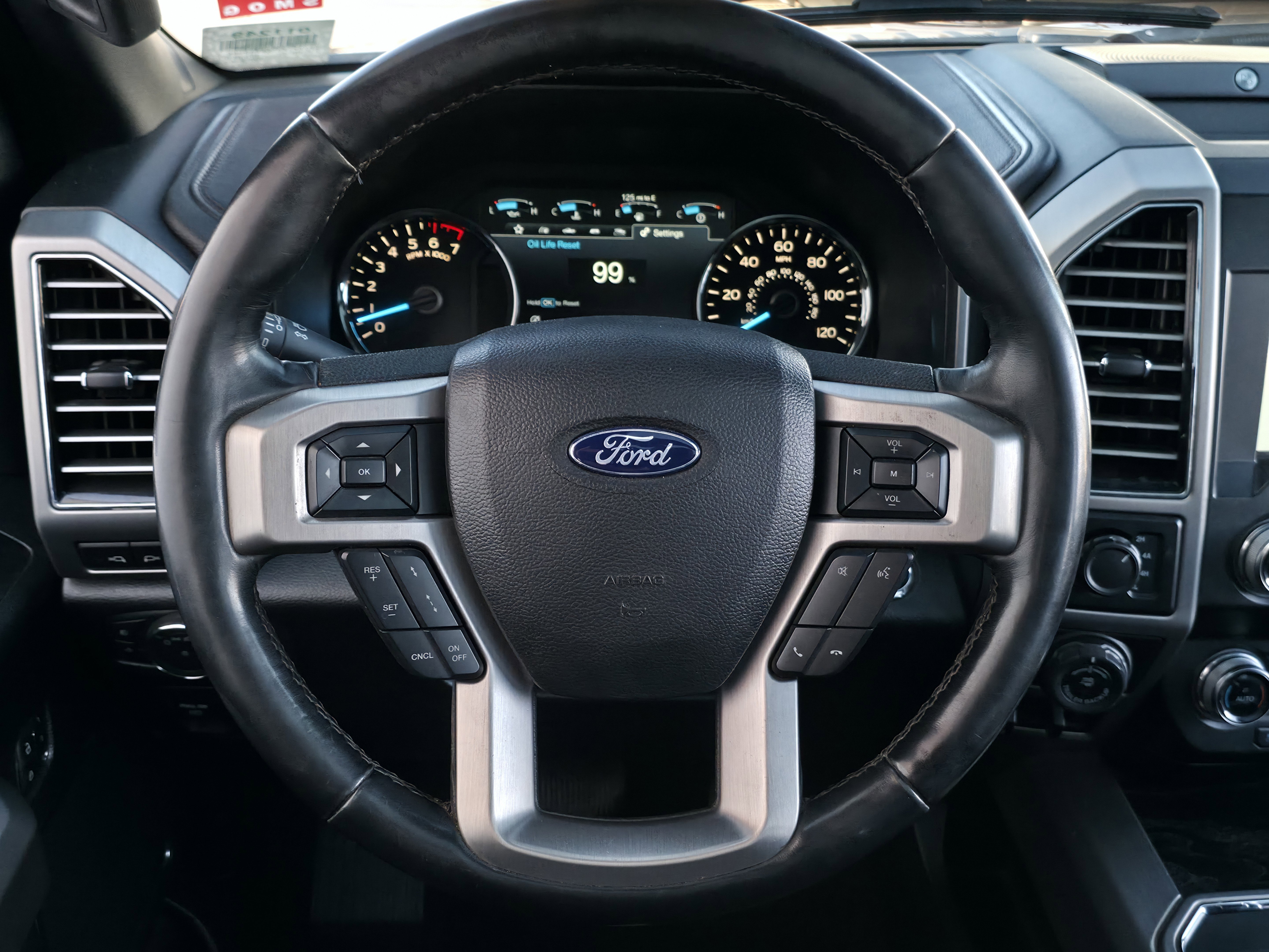 Used 2020 Ford F150 Platinum w/ Equipment Group 701A Luxury image 16